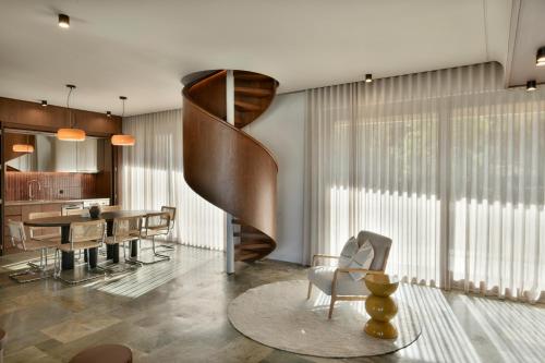 KARYATIS LUXURY MAISONETTE by K&K - image 5