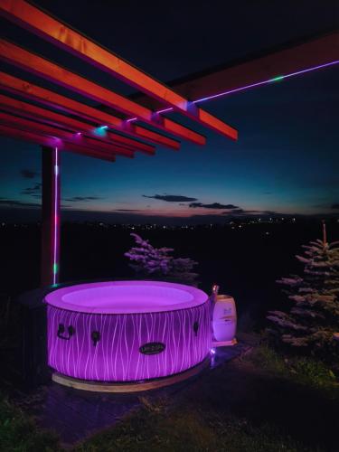 Lux Houses DOMEK z widokiem na Tatry z prywatnym jacuzzi in Ciche Male