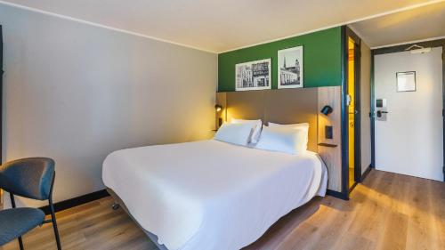 1 queen bed