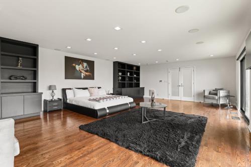 Hollywood Hills Golden Retreat, Лос-Анджелес (фото 8)