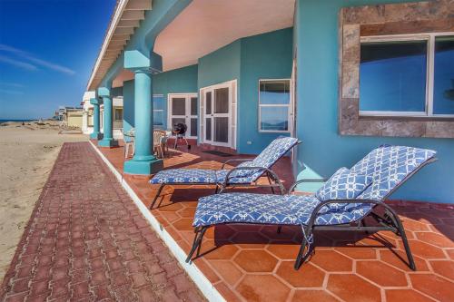 Exterior view, Casa L'italien in Pine River (MN)