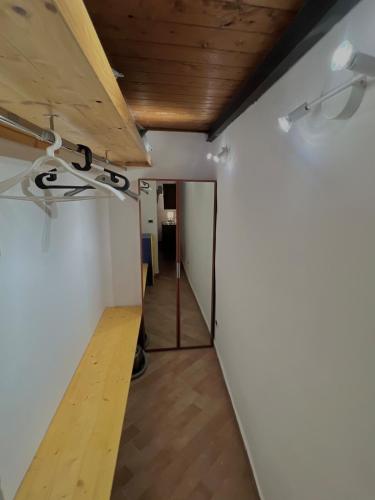 Porta Di Mare House in مونديللو