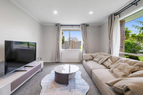 Modern 4BR Home near Albany and Browns Bay Beach, Auckland (fotografie 4)