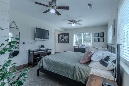 Panguitch Cottage by Jerny - image 4
