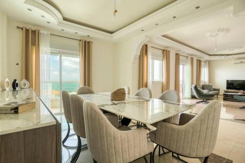 Létesítmények, Veil - Modern 3-Bedroom Apt & Balcony in Aley in Aley