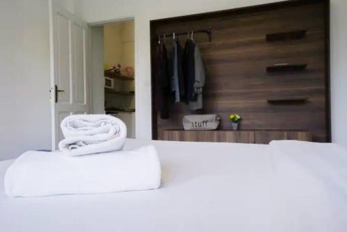 Spirit - 2-BR Apt & Balcony in Mar Mikhael - main image