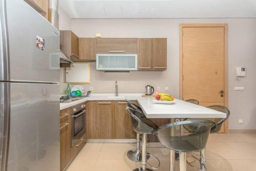 Sirene 1-BR Apt Pool & Gym in Gemmayze - image 6