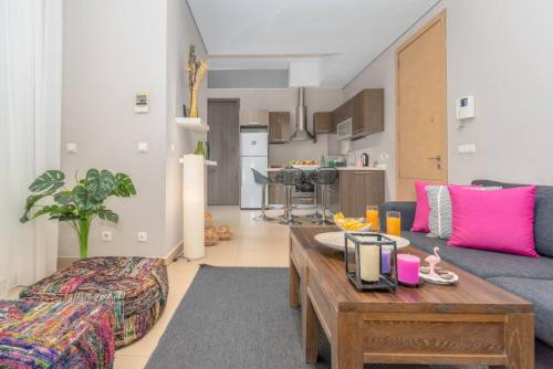 Sirene 1-BR Apt Pool & Gym in Gemmayze - image 9