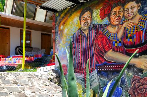 Exterior view, Aliix Sapo Rooms in San Juan La Laguna