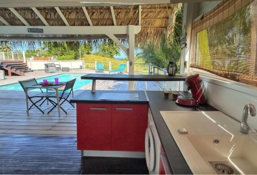 Bungalow la paillote in Le Francois