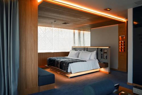 The Click Clack Hotel