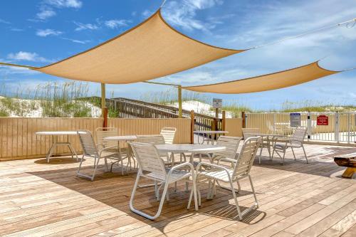 Romar Beach Condos - image 10