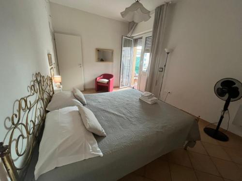 Caio Asinio Apartment, Neapel (Foto 11)