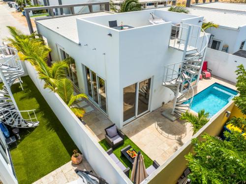 Villa Bella Private Pool Retreat In Aruba in 아루바