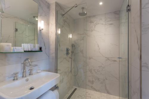 Hôtel La Comtesse - image 6