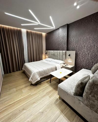 Dedej Rooms