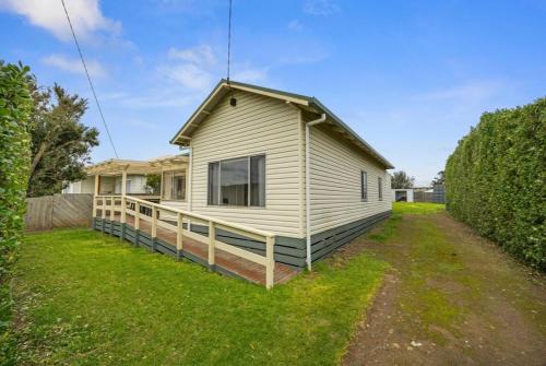 Ocean Road Retreat in Peterborough