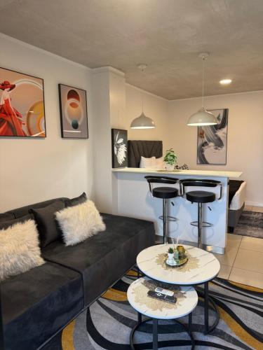 Sibaya's New Horizon Apartment in Coral Point