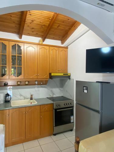Rosemary House in Lukove