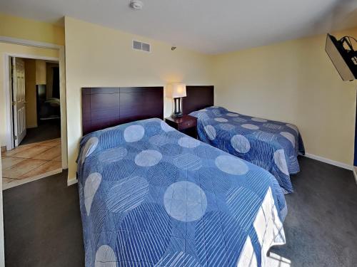 Put-in-Bay Poolview Condo #3 - image 30