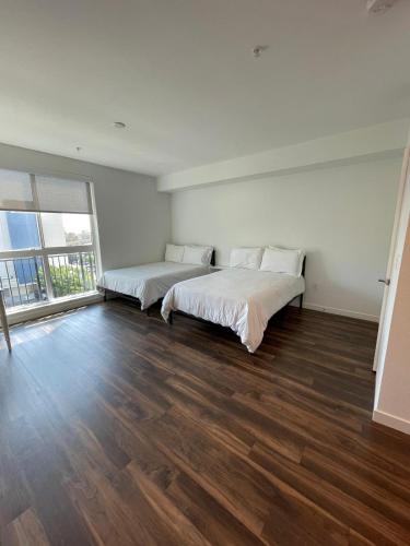 Cozy one bedroom & loft Sunset FRRE WIFI near สุสานฮอลลีวูด