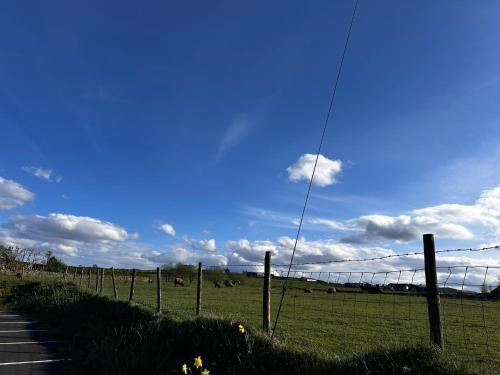 Cottage style flat in آكرنجتون