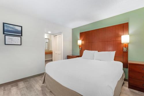 Residence Inn St. Louis Galleria - image 22
