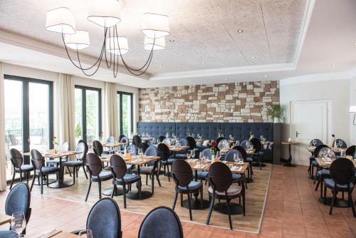 餐廳, 施萊翰帕克酒店 (Parkhotel Schillerhain) in 基爾夏因博蘭登