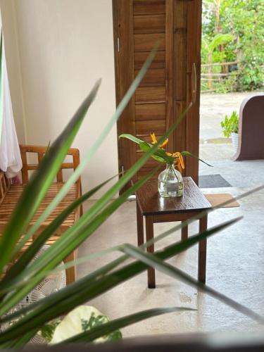 Facilities, Captain CLIFFs House in Pilar