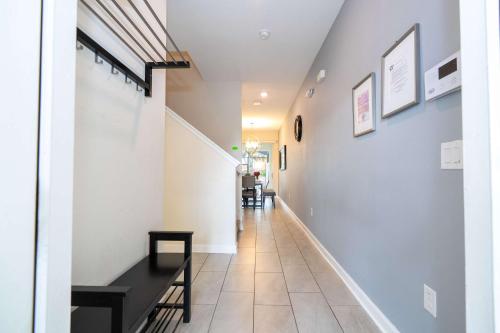 Gorgeous Four Bd w/ Pool close to Disney 5035 in Kissimmee, USA