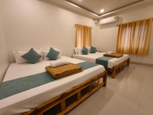 Saai Residency Rooms & Party Hall in Annamalai Hill