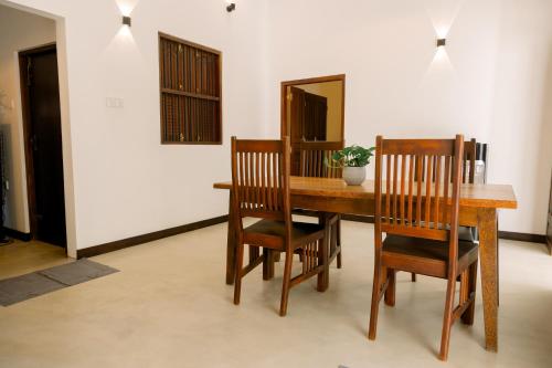 Fransina House - Hiriketiya Haven Garden Properties - image 3