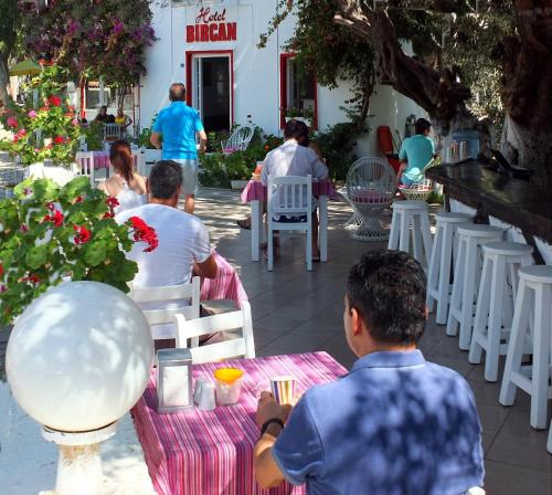 Bircan Hotel - image 10