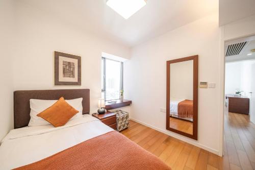 Elegant 2 Bedroom Apartment Yongxin Century Walk to Parks, Szanghaj (zdjęcie 4)