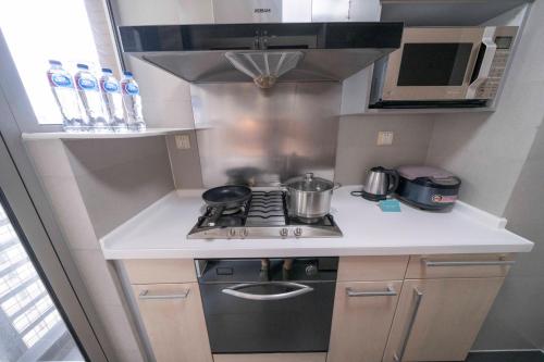 Stylish 2BR 1 Living Room Apartment Yongxin Century, Shanghai (foto 4)