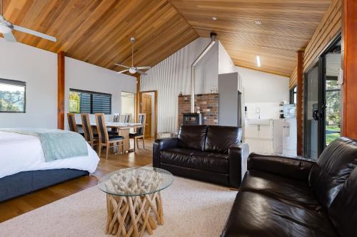 Amaroo By Swan Bnb Management