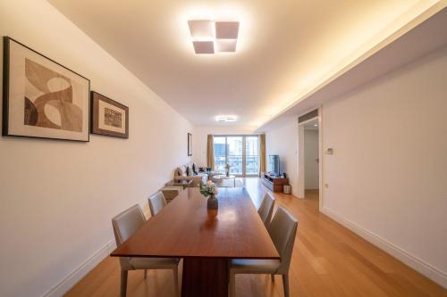 Family Friendly 2 Bedroom Apartment Xujiahui Center, Shanghai (foto 10)