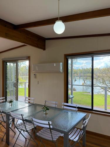 Golden Mile - On the Waterfront in บุนดาลอง