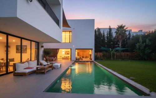 Villa Palawan Gammarth - Your Bali-Inspired Paradise & Tropical Haven – khách sạn tại La Marsa