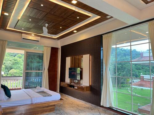 Selborne Heaven 5 BHK Villa in Unhere Bk