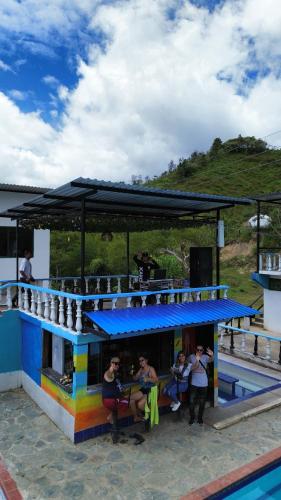 La Esmeralda Entre las Montanas in Boqueron