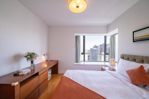 Bright 2BR Apartment Yongxin Century Close to Metro Lines one nine eleven, Szanghaj