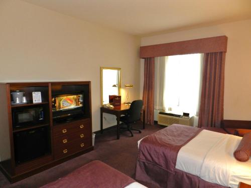 Ashmore Inn and Suites Amarillo