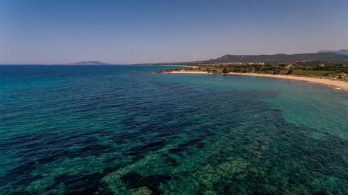  Navarone Beach Apartments in Petrochori