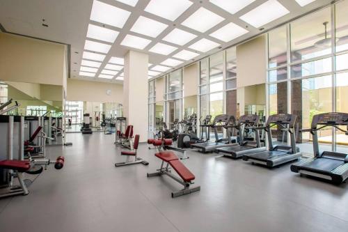 FIRST CLASS 2BR Spacious DIFC Living, Dubái (foto 6)