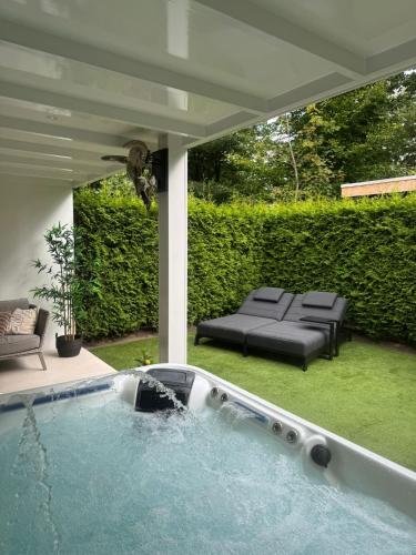 Wellness Studio Tiel met sauna en jacuzzi in Tiel