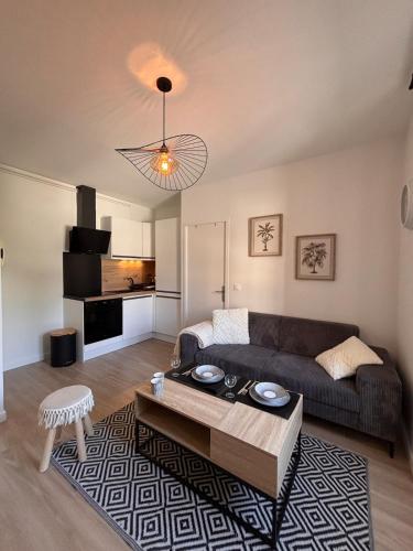 Le Scandinave - refurbished - tram stop - Location saisonnière - Annemasse