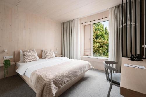 Hotel Bergamo Modern & zentral in Ludwigsburg Klimaanlage 3 Min zum Schloss WLAN Frühstück optional besonderes nachhaltiges Stadthotel in moderner Holzbauweise