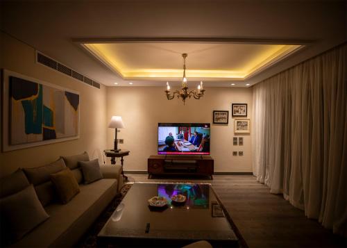 Luxury Rooms in the Heart of Pyramids - image 10