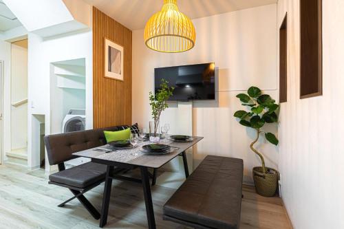 Disney nearby! 4bedroom family with airport access-Nobu